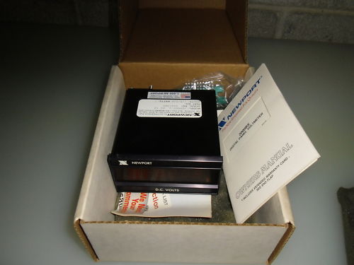 NEWPORT DIGITAL PANEL VOLT METER 2000BS-2  *NEW*