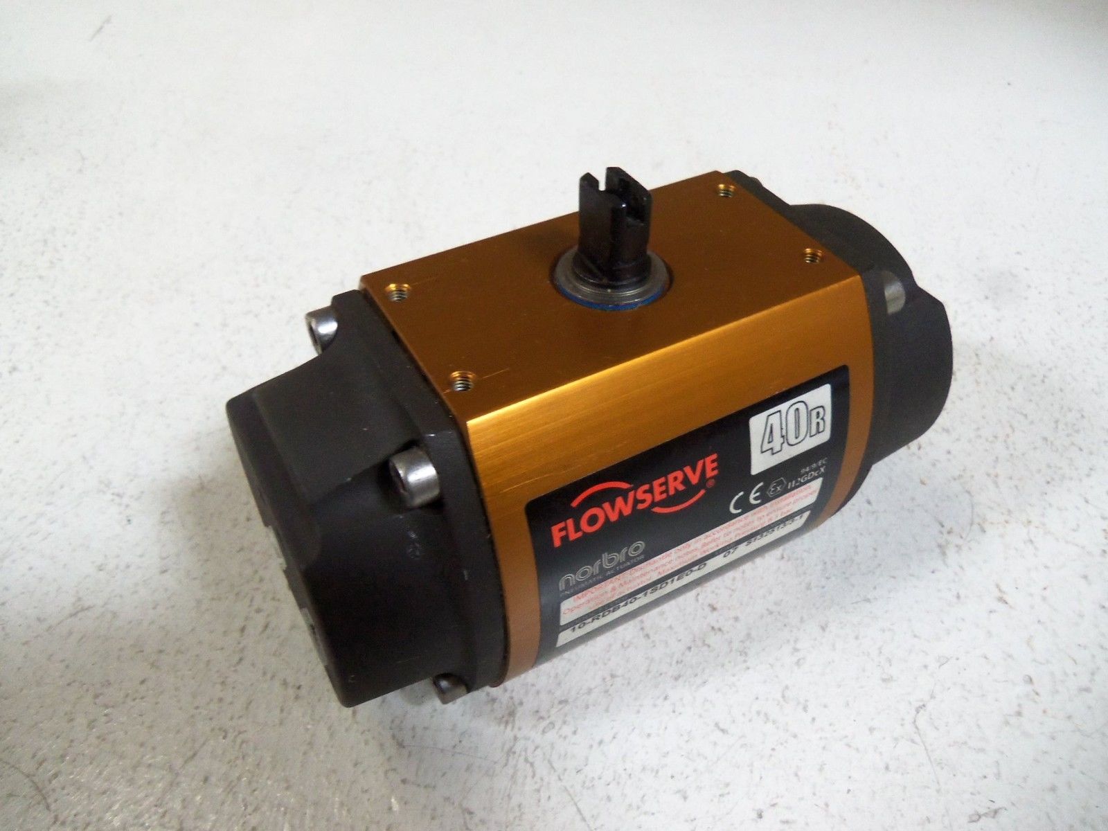 FLOWSERVE NORBRO 40R 10-RDB40-1SD1E0-D PNEUAMATIC ACTUATOR UNMP