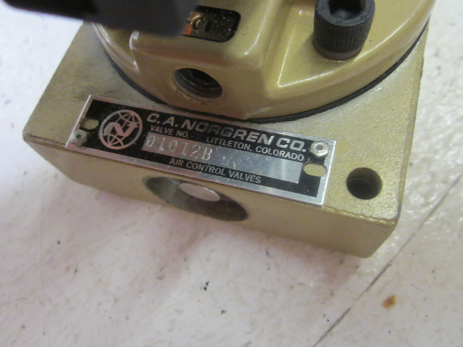 NORGREN D1012B VALVE 1/4" NSMP