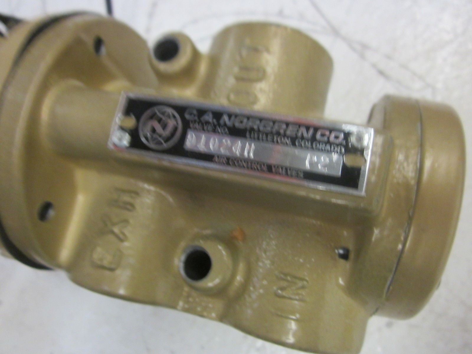 NORGREN D1024H-P2 VALVE UNMP