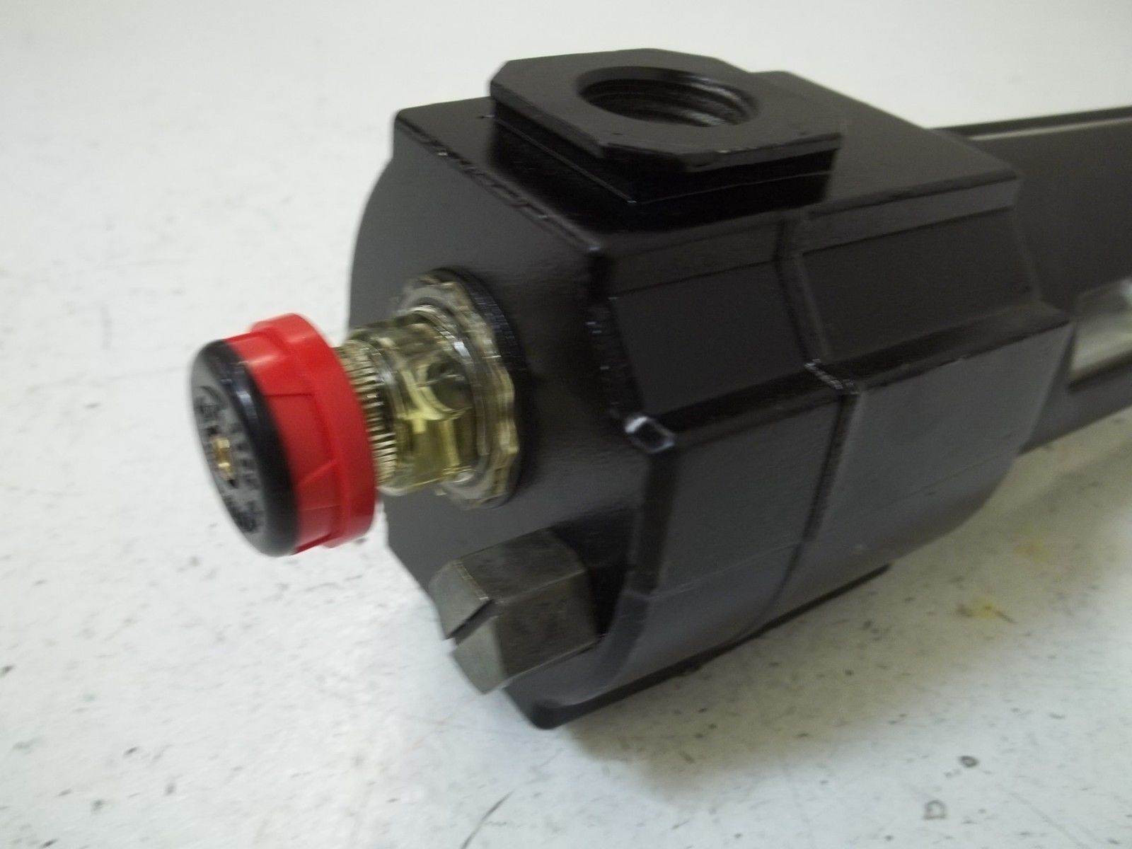 NORGREN L74M-4AP-QPN 1/2" LUBRICATOR UNMP