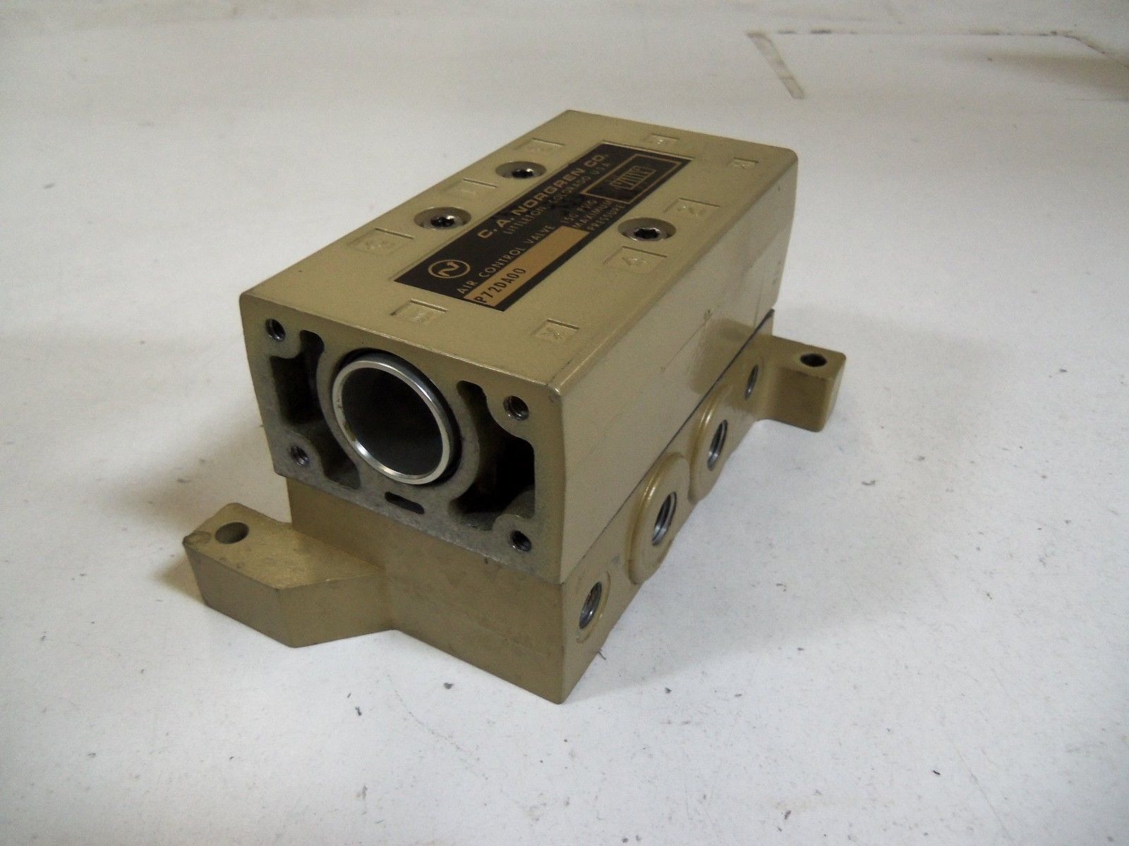 NORGREN P72DA00 AIR CONTROL VALVE NSMP