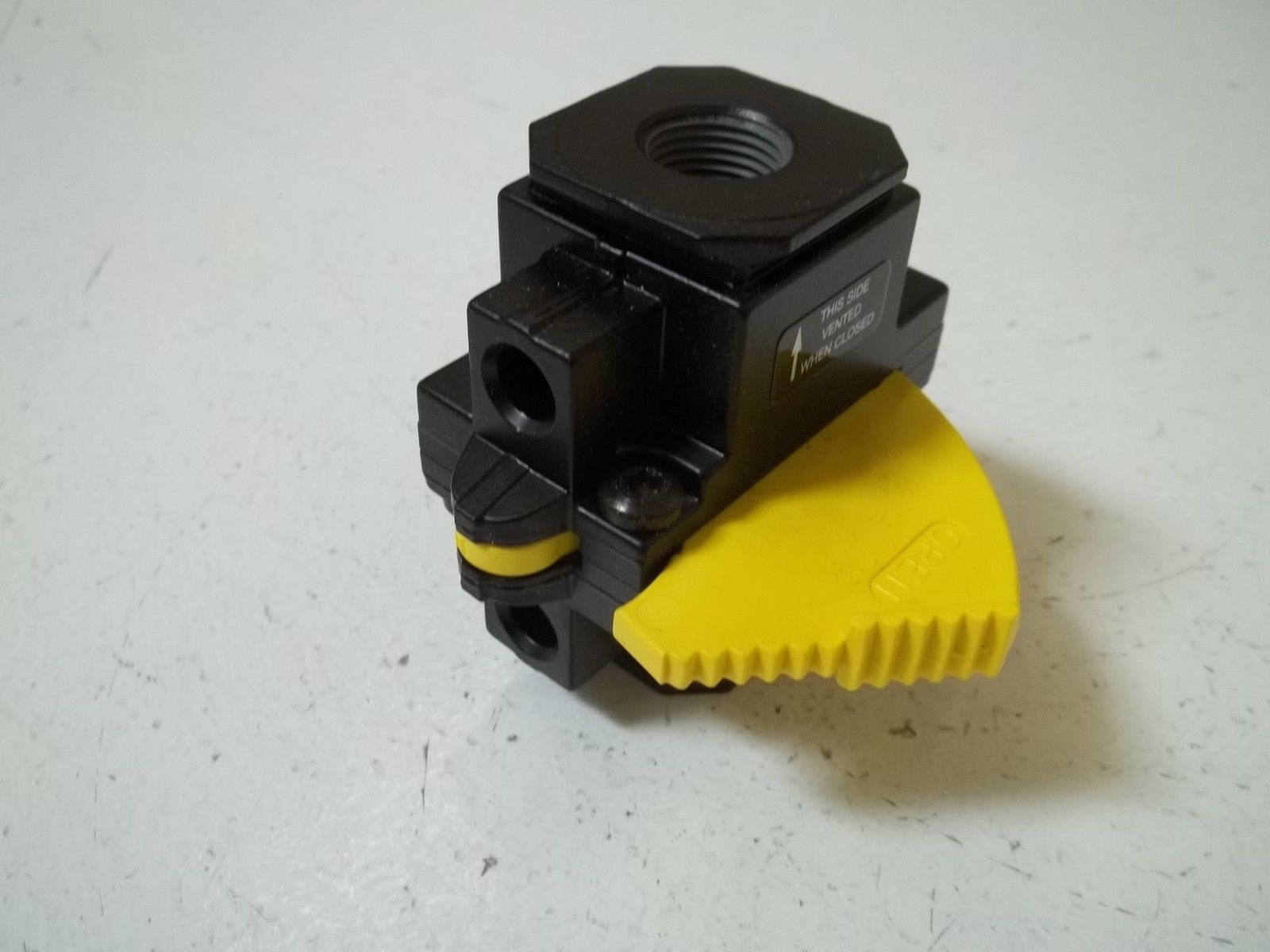 NORGREN T74E-3AA-P1N SHUT-OFF VALVE 3/8" NSMP
