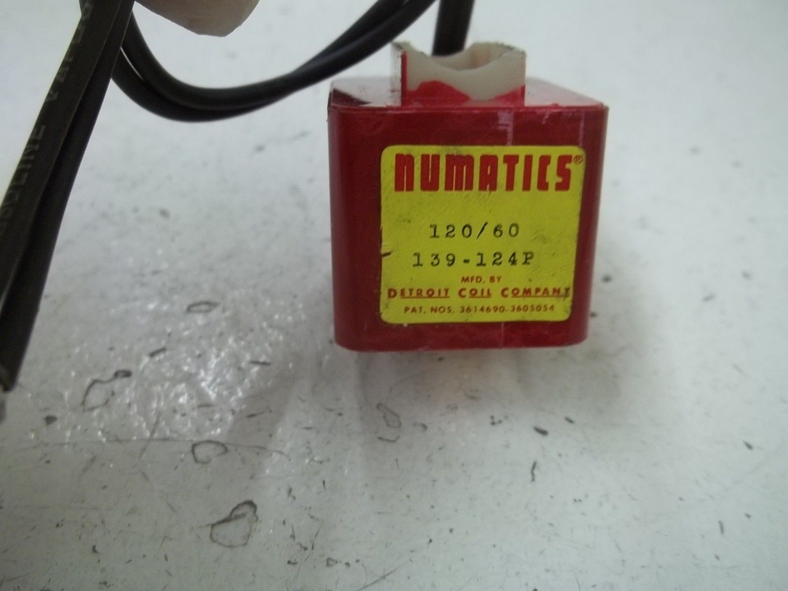 NUMATICS 139-124P SOLENOID COIL 120/60V NSNP