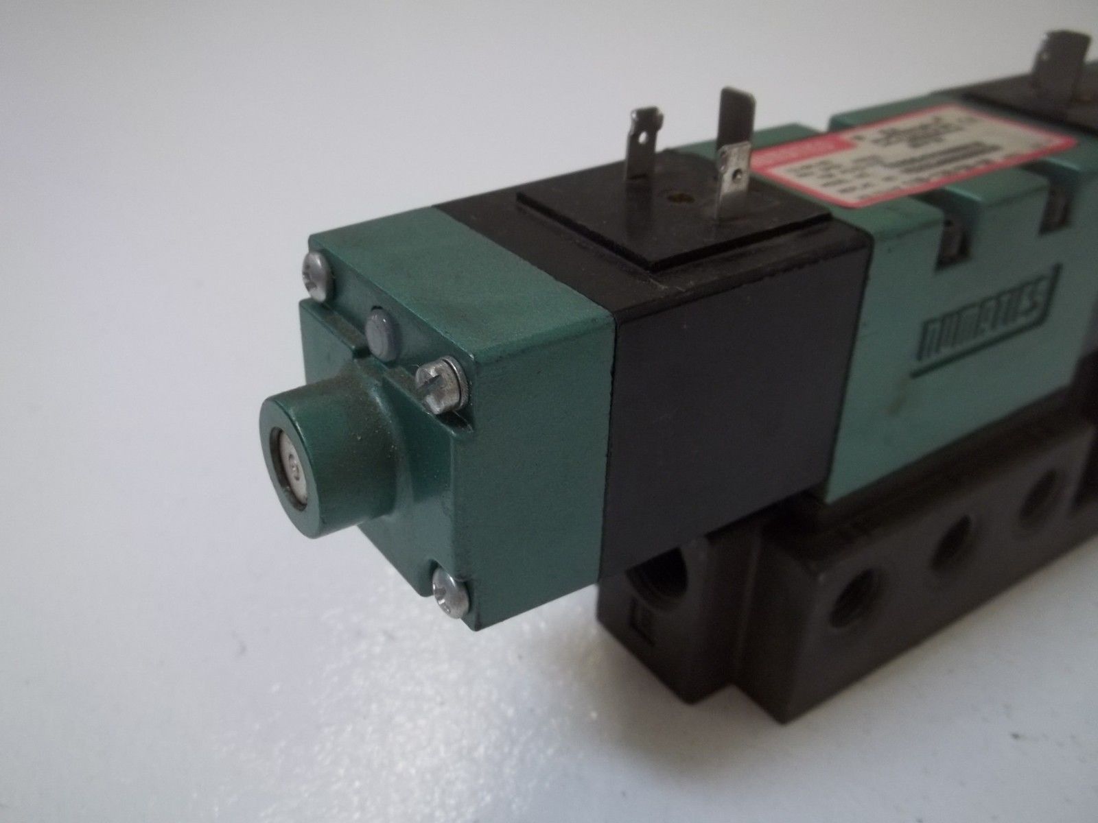 NUMATICS 152SS4316000030 PNEUMATIC VALVE UNMP