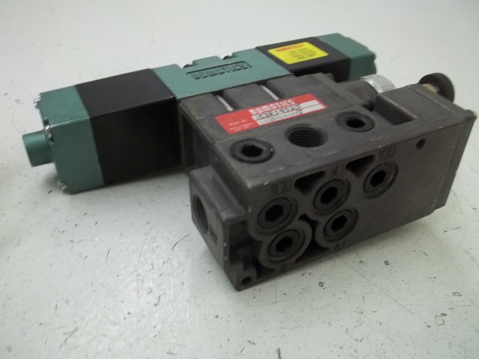 NUMATICS 153R5432J SOLENOID VALVE UNMP
