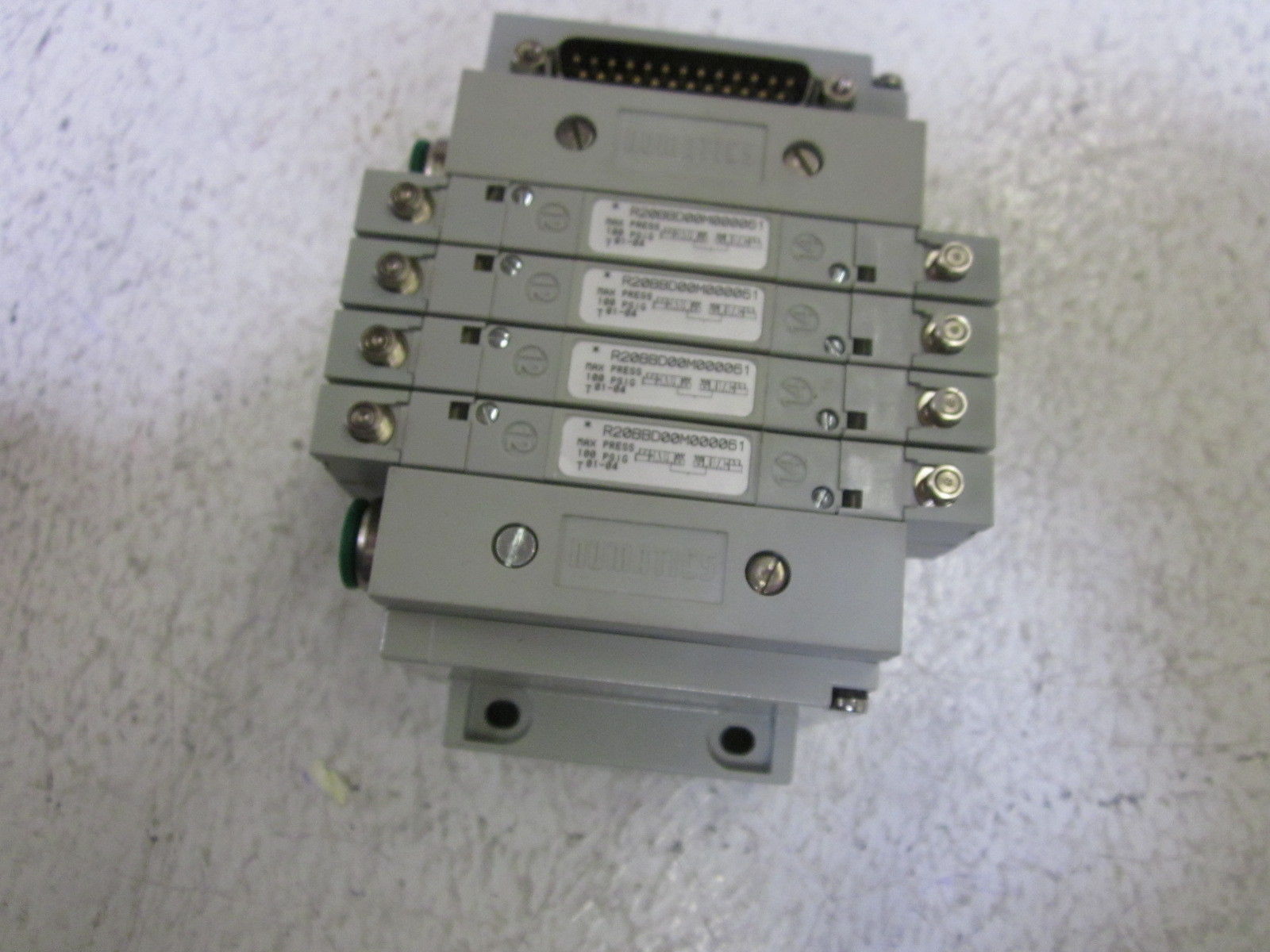 NUMATICS R20BBD00M000061 MANIFOLD *USED*