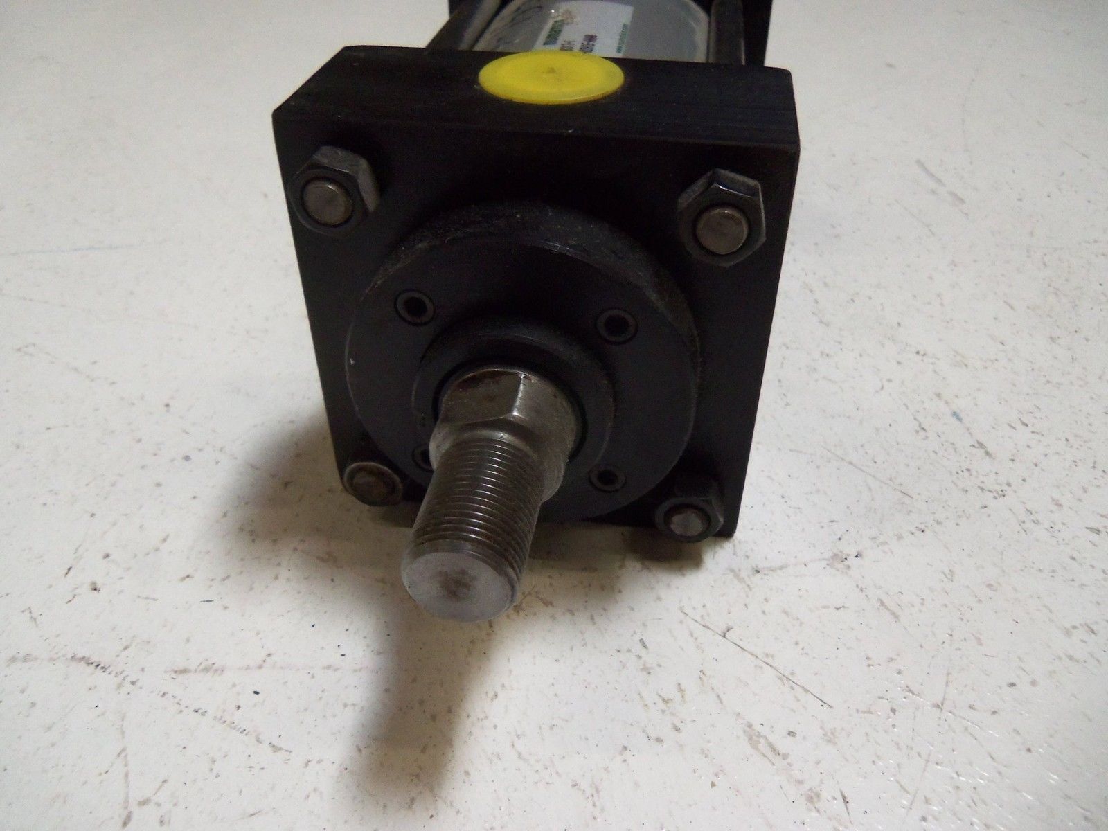 NUMATICS TD-578317-1 AIR CYLINDER UNMP