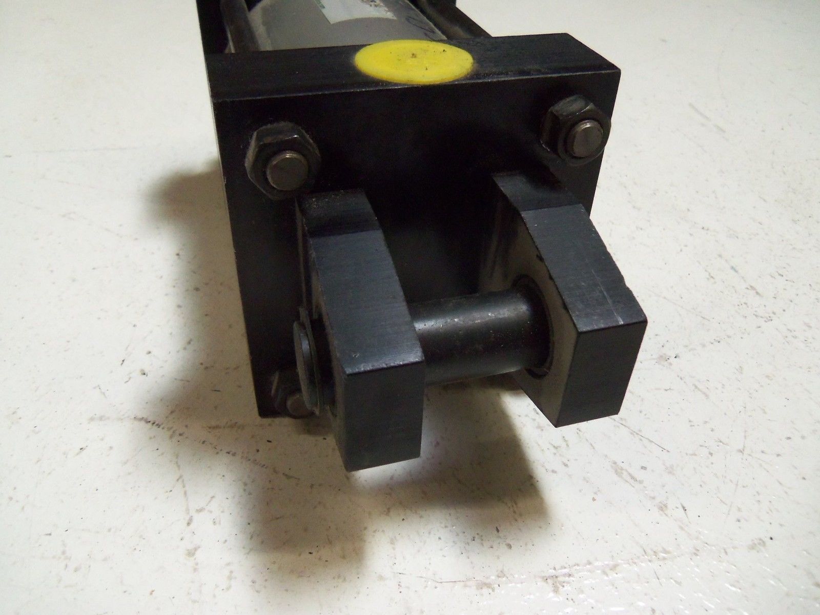 NUMATICS TD-578317-1 AIR CYLINDER UNMP
