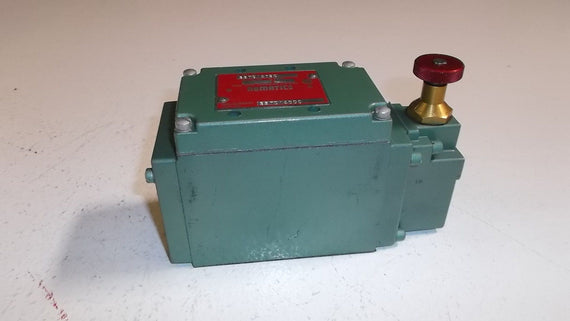 NUMATICS VALVE 33TD14190 *USED*