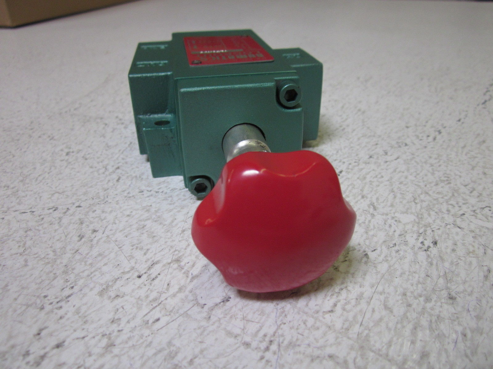 NUMATICS VL30N06 LOCKOUT PRESSURE VALVE NSNP