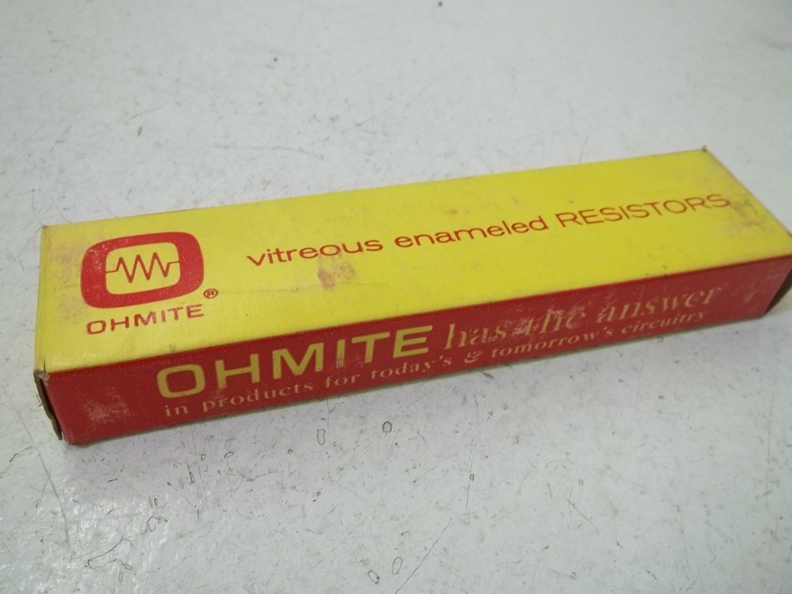OHMITE 0965 (210-100M-40) RESISTOR 100WATTS, 10K OHMS *NEW IN A  BOX*