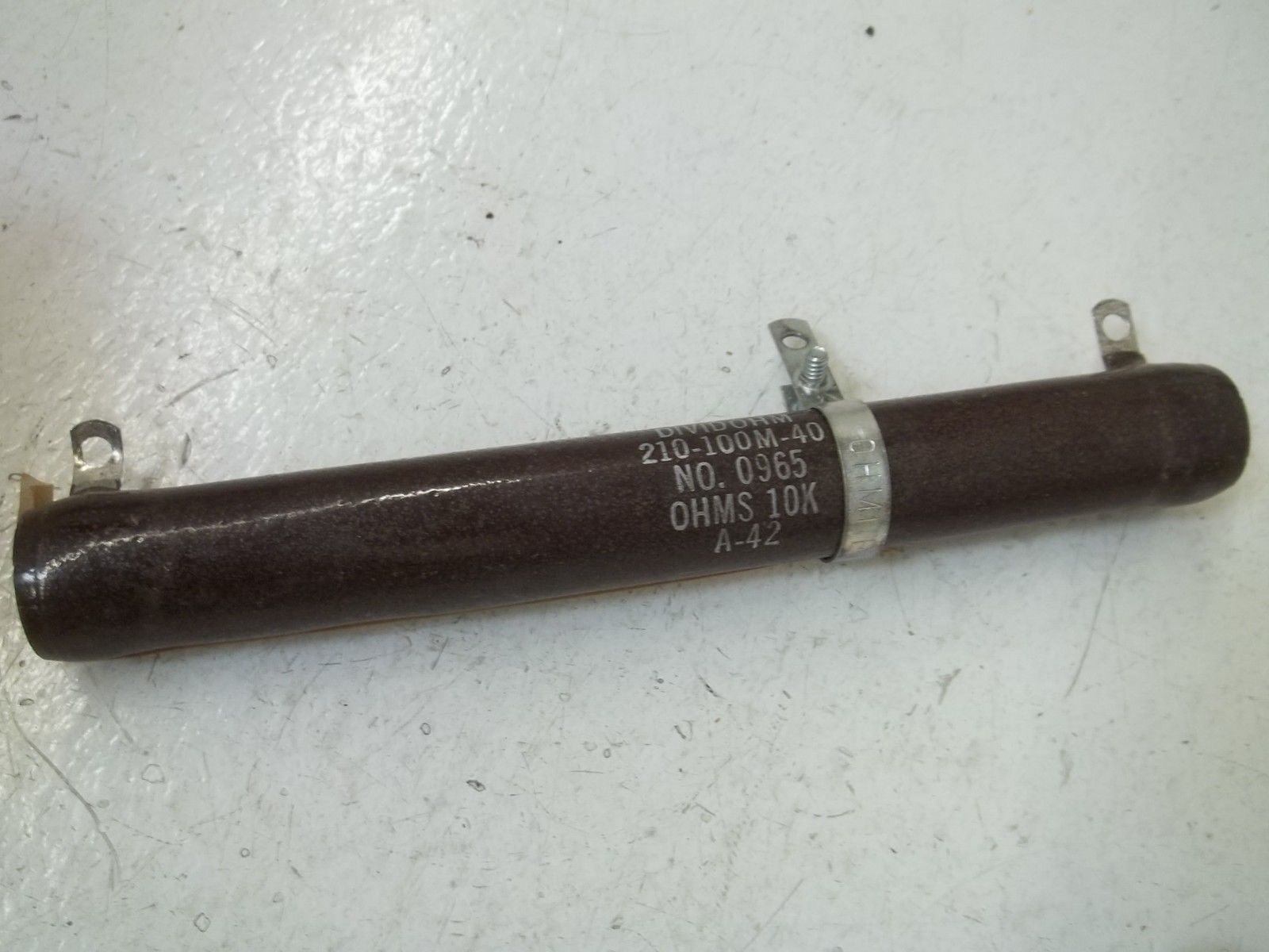 OHMITE 0965 (210-100M-40) RESISTOR 100WATTS, 10K OHMS *NEW IN A  BOX*