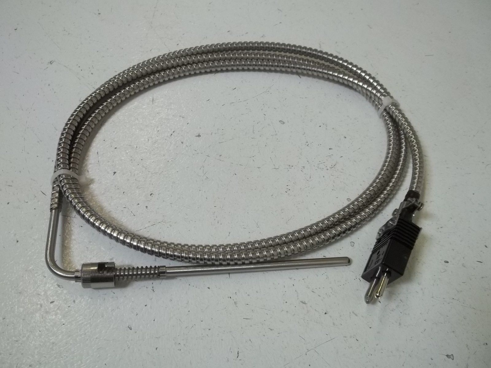 OMEGA BT-090-J-5 1/2-60-2 TEMPERATURE PROBE NSMP