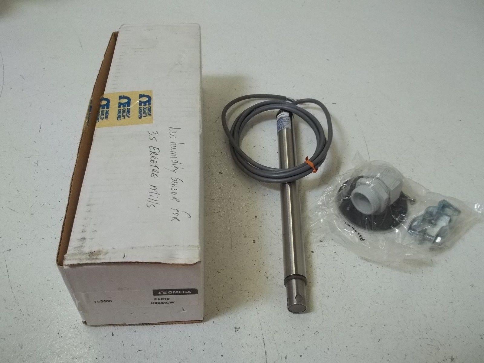 OMEGA HX94ACW TEMPERATURE TRANSMITTER NSMP