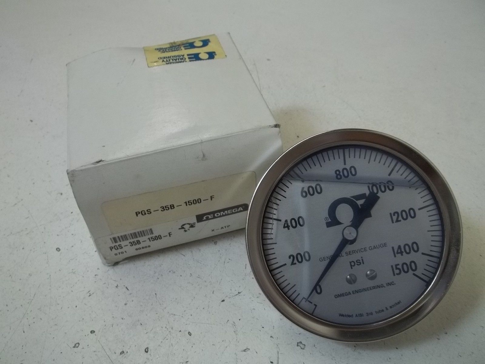 OMEGA PGS-35B-1500-F GAUGE 0-1500 NSMP