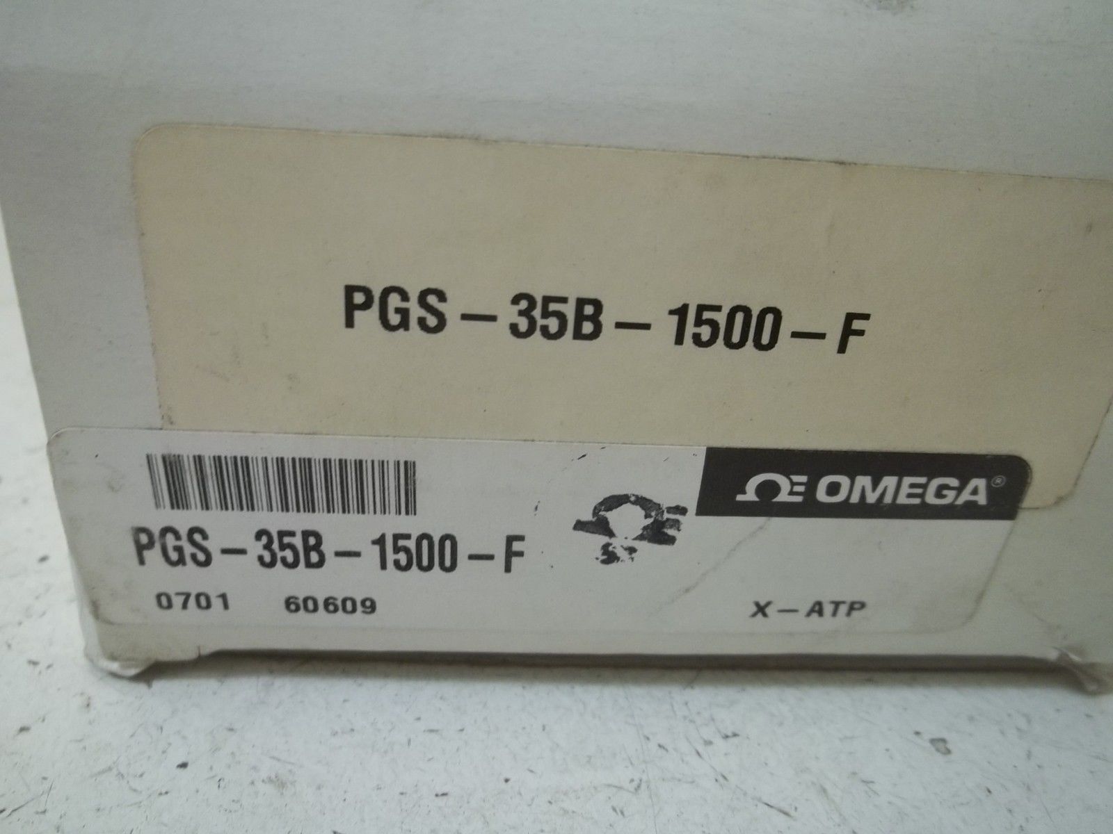 OMEGA PGS-35B-1500-F GAUGE 0-1500 NSMP