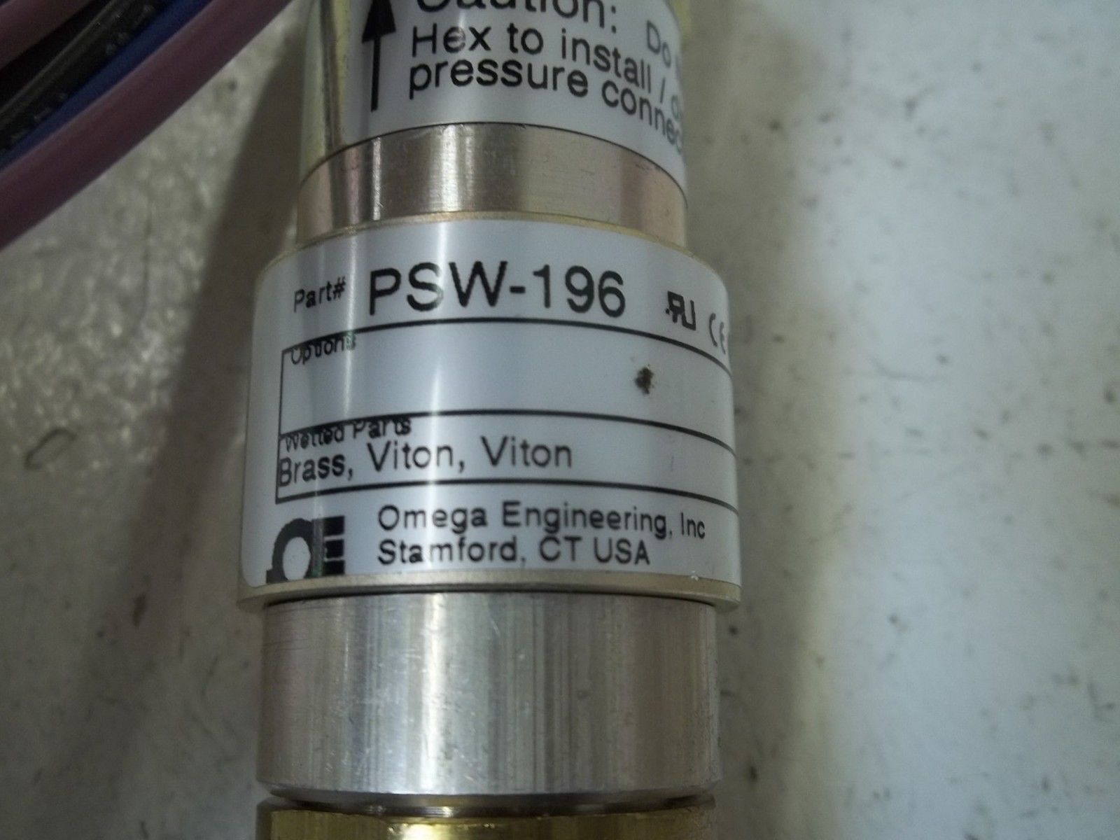 OMEGA PSW-196 PRESSURE CONNECTION NSMP
