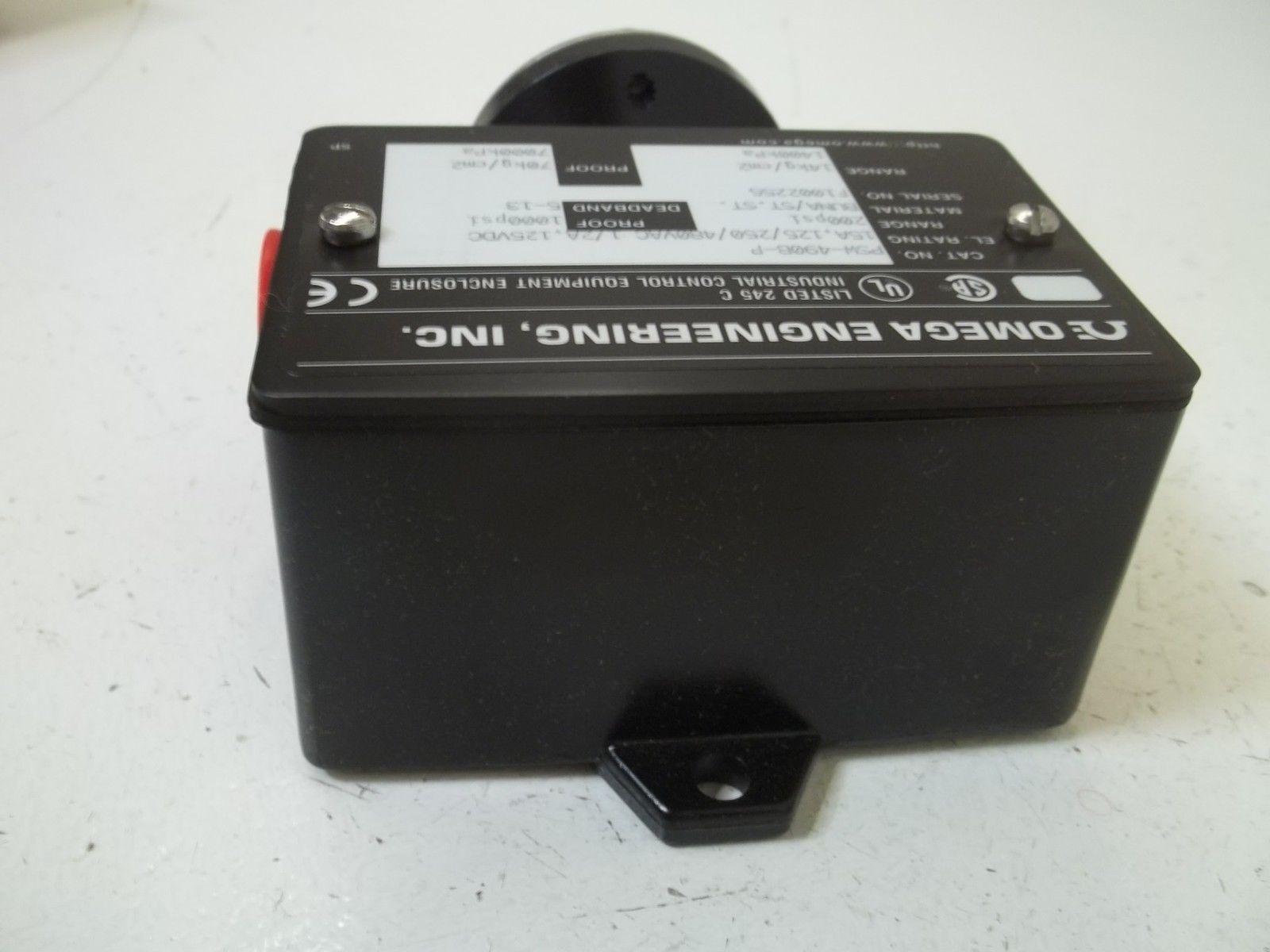 OMEGA PSW-490B-P PRESSURE SWITCH 200 PSI NSMP