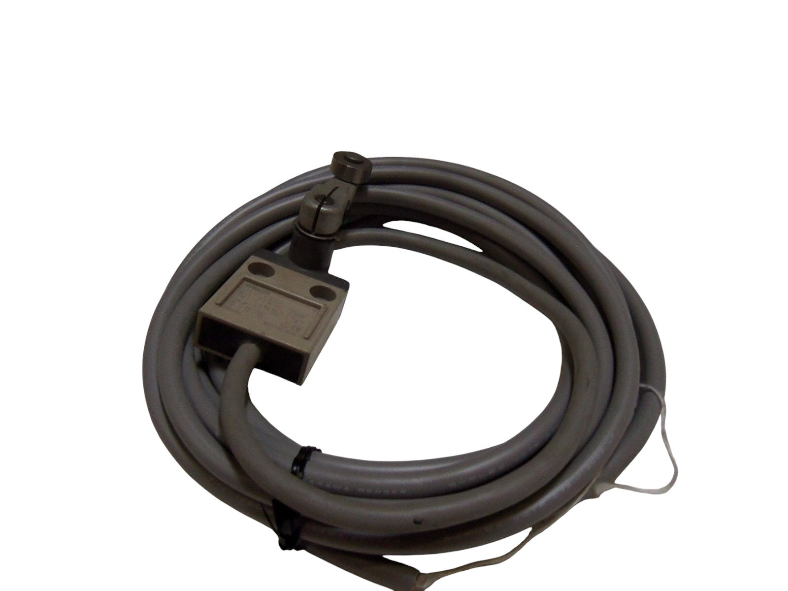 OMRON D4C -1320 LIMIT SWITCH UNMP