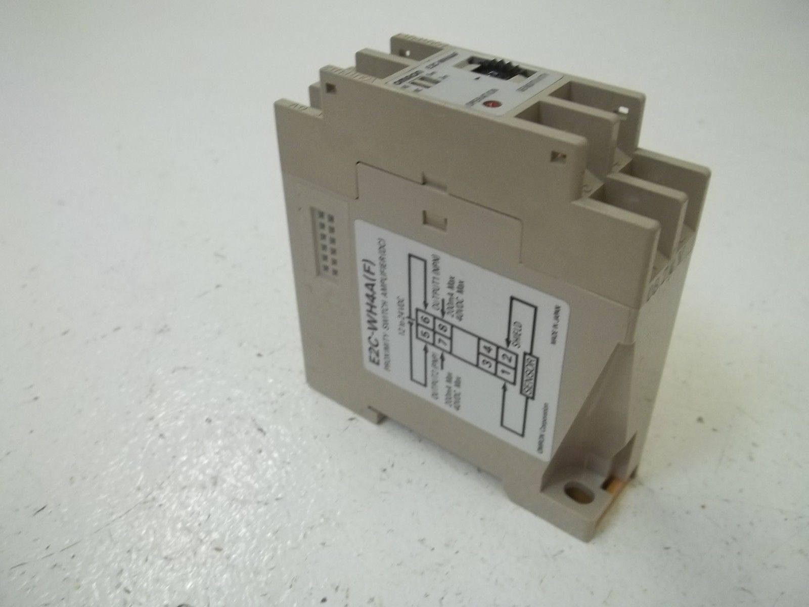 OMRON E2C-WH4AF PROXIMITY SWITCH AMPLIFIER UNIT NSMP