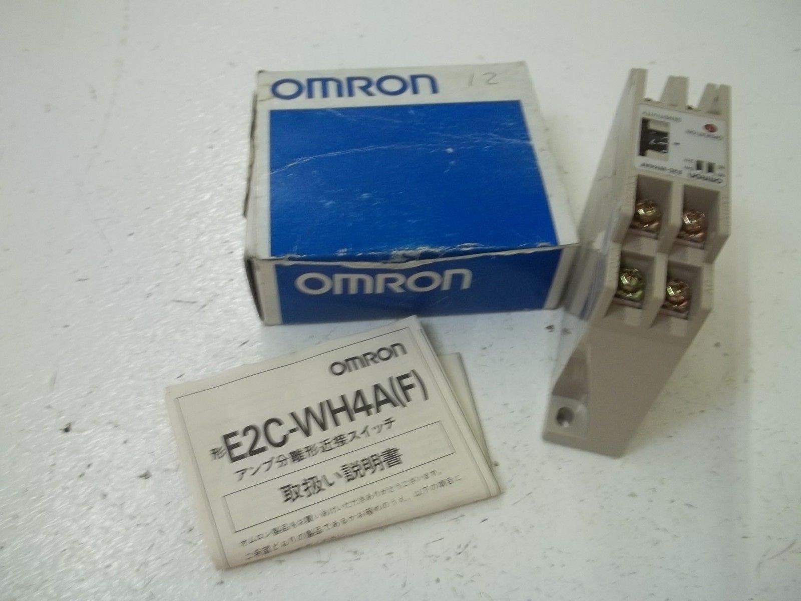 OMRON E2C-WH4AF PROXIMITY SWITCH AMPLIFIER UNIT NSMP