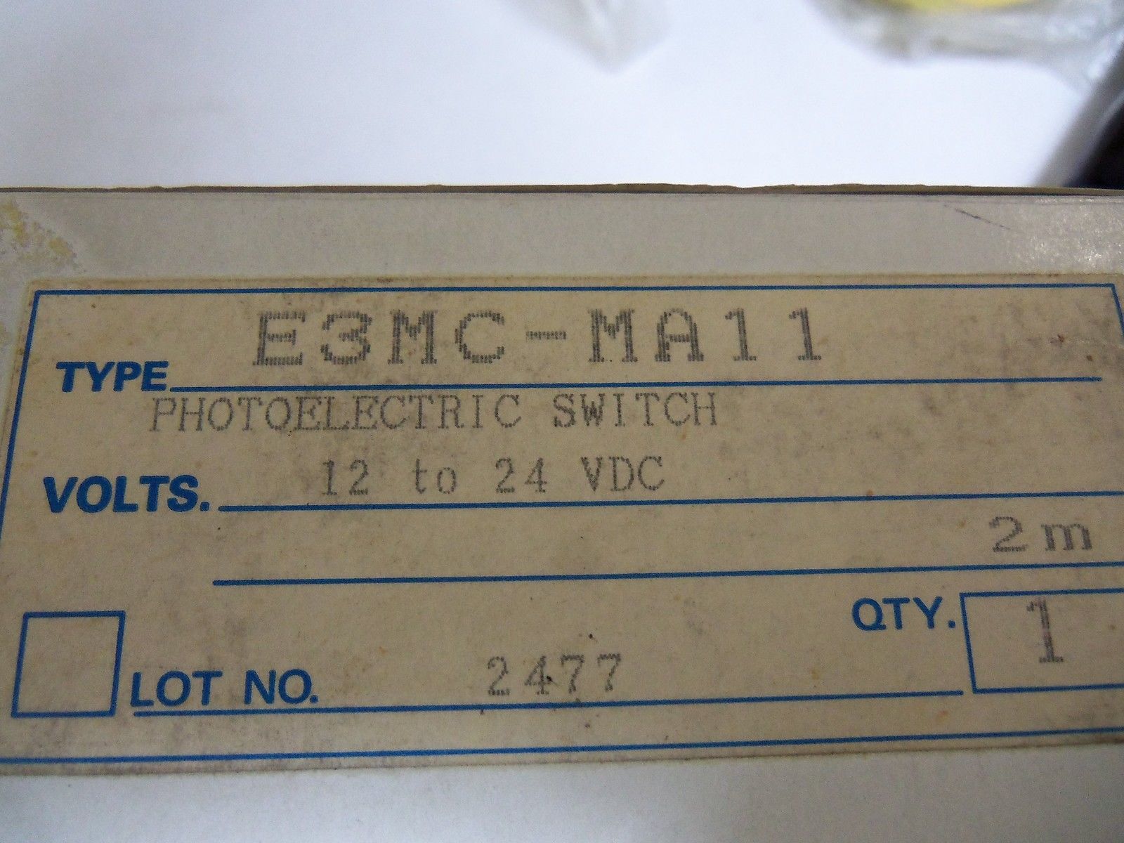OMRON E3MC-MA11 PHOTOELECTRIC SWITCH NSMP
