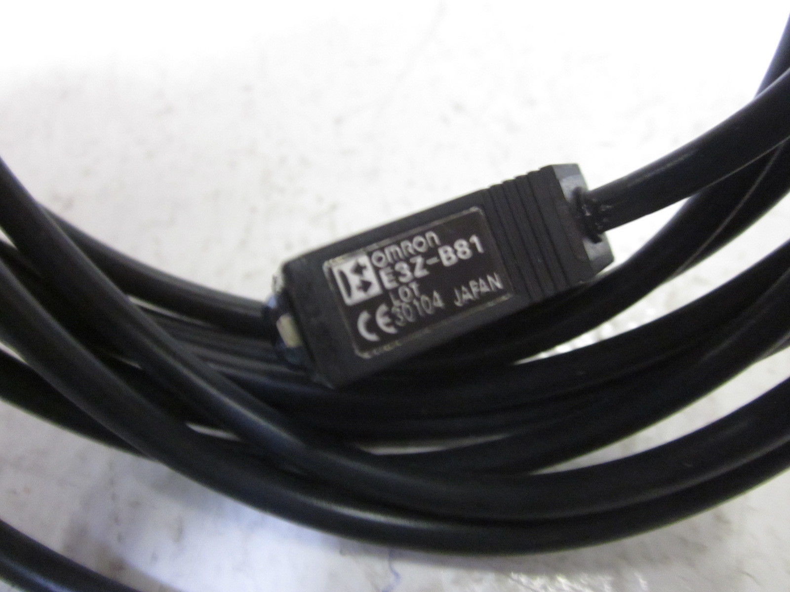 OMRON E3Z-B81 PHOTO SENSOR UNMP