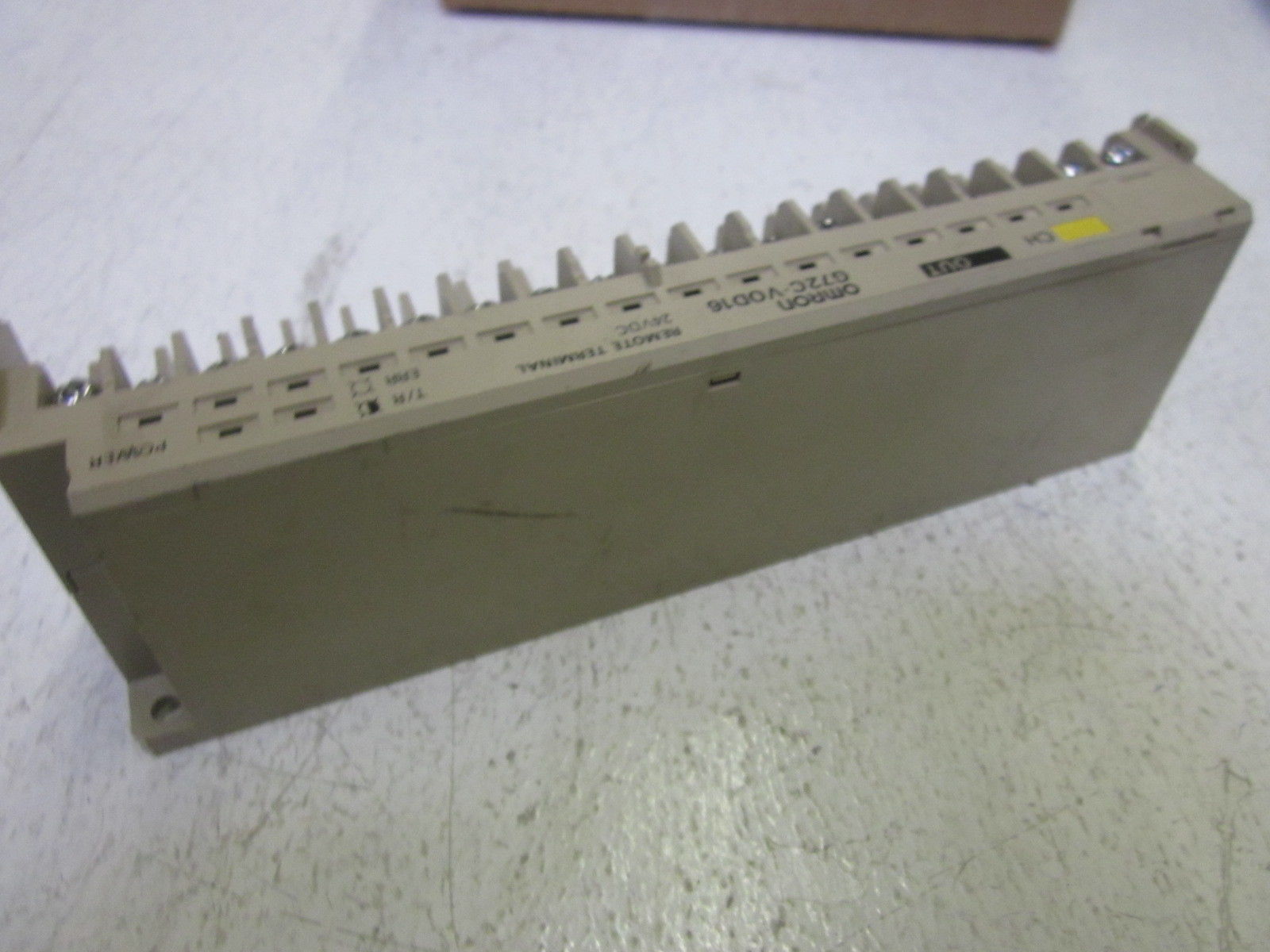 OMRON G72-CV0D16 REMOTE TERMINAL 24VDC UNMP