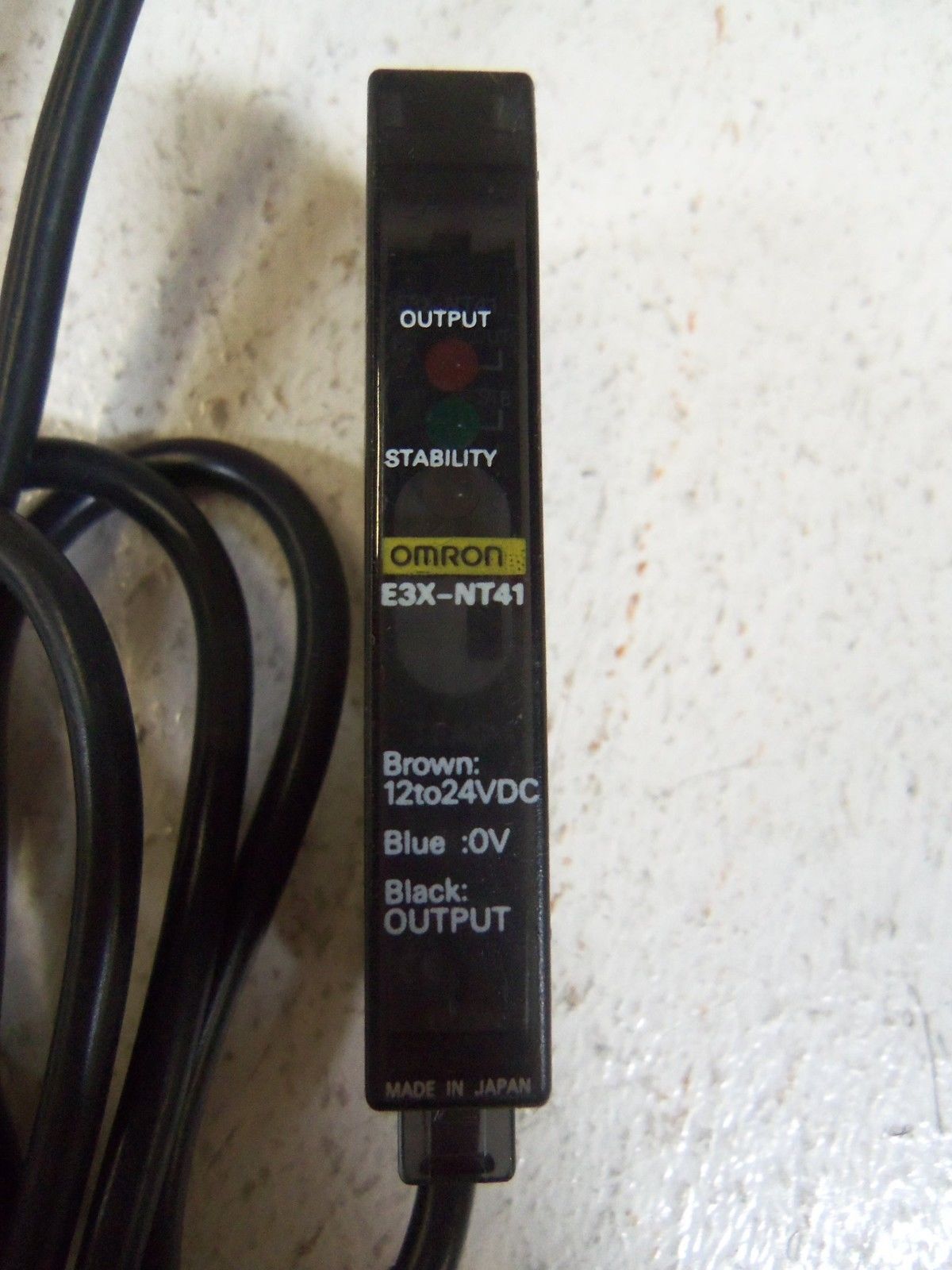 OMRON PHOTO ELECTRIC SENSOR E3X-NT41 UNMP