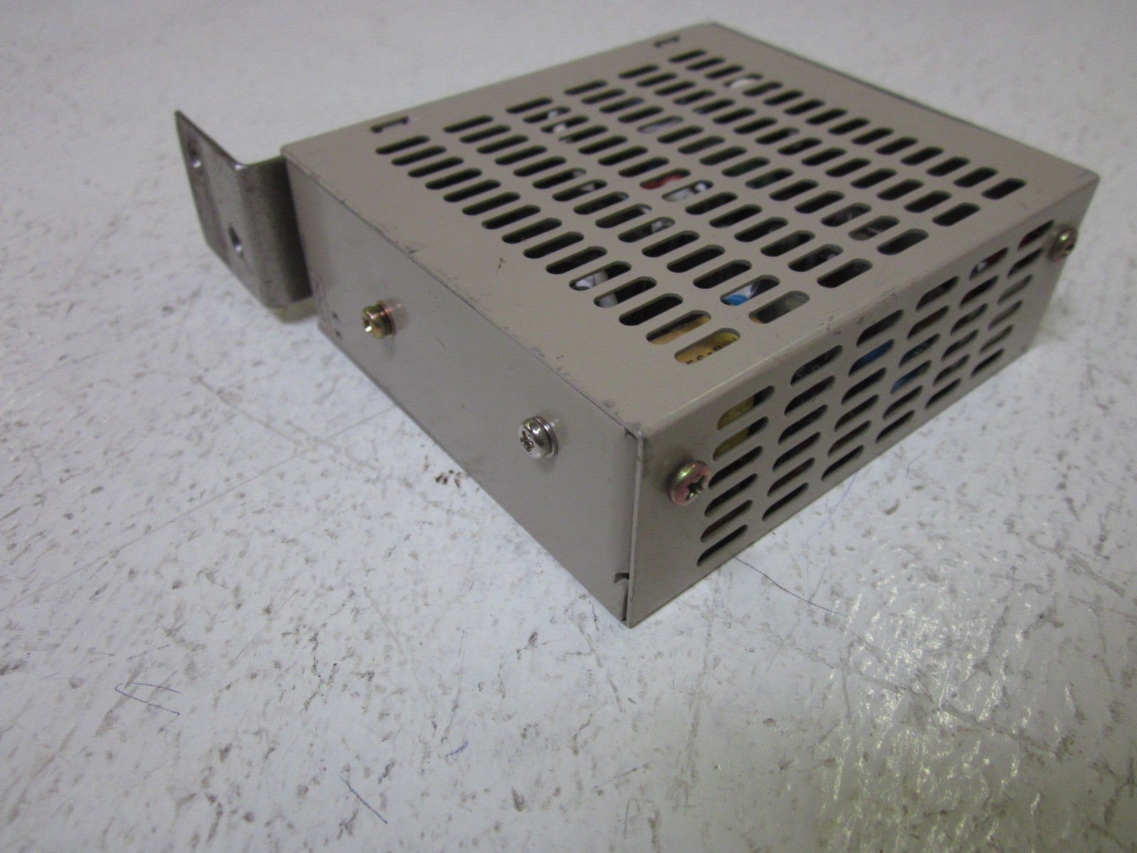OMRON S82H-3112 POWER SUPPLY 200VAC UNMP