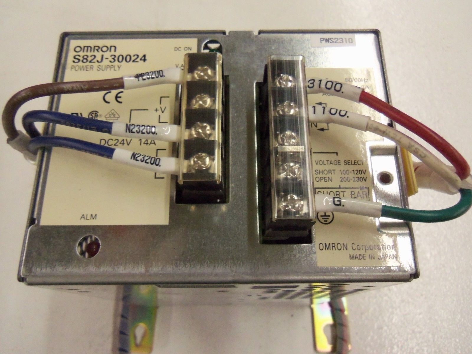 OMRON S82J-30024 UNMP