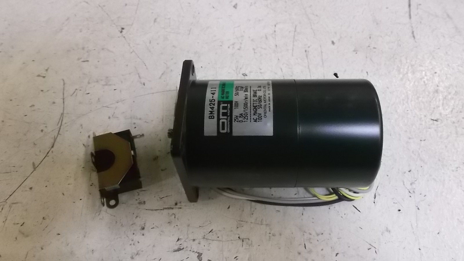 ORIENTAL MOTOR BM425-411 MOTOR NSMP