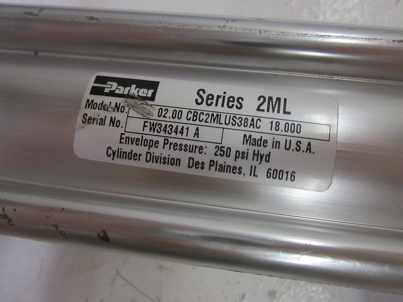 PARKER 02.00 CBC2MLUS38AC 18.00 CYLINDER 250PSI UNMP