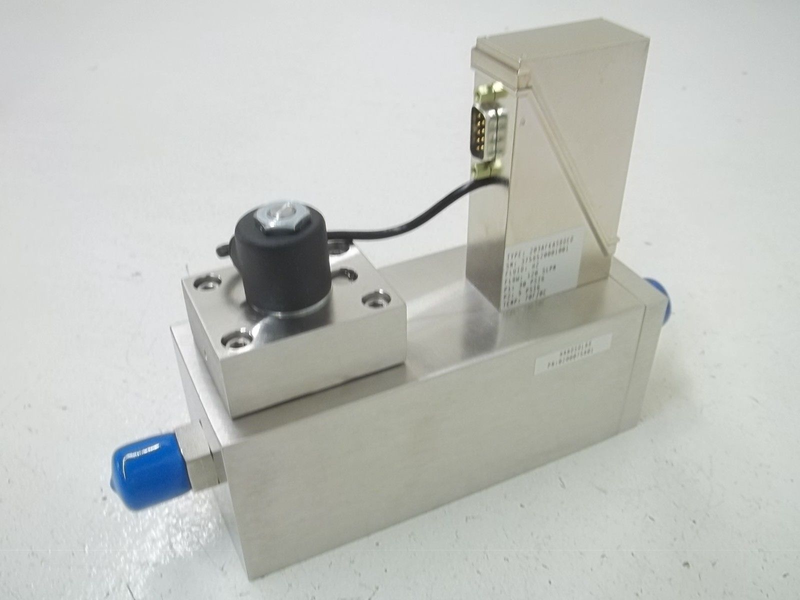PARKER 203AFKASBDED MASS FLOWMETER/FLOW CONTROLLER NSMP
