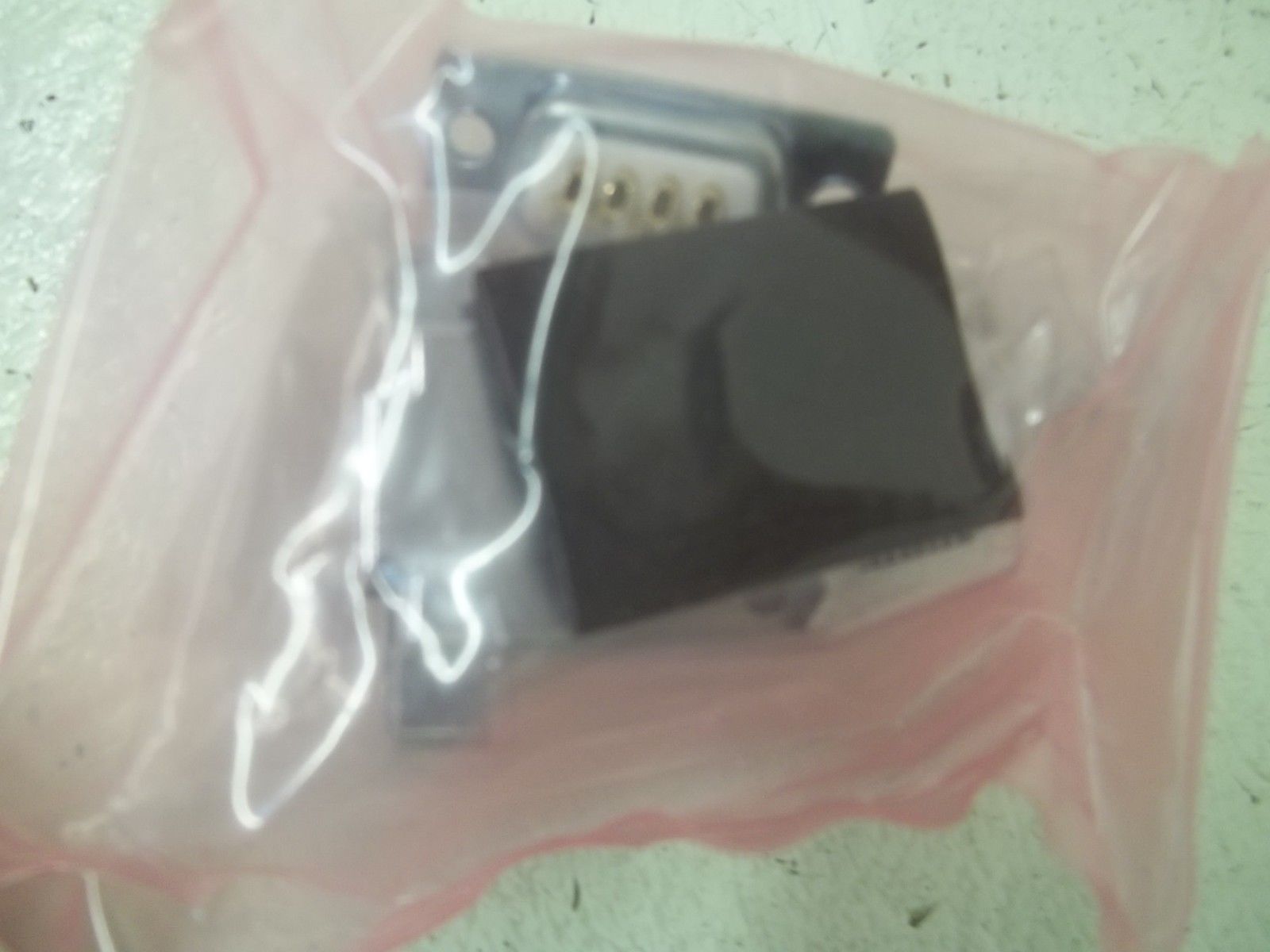 PARKER 203AFKASBDED MASS FLOWMETER/FLOW CONTROLLER NSMP