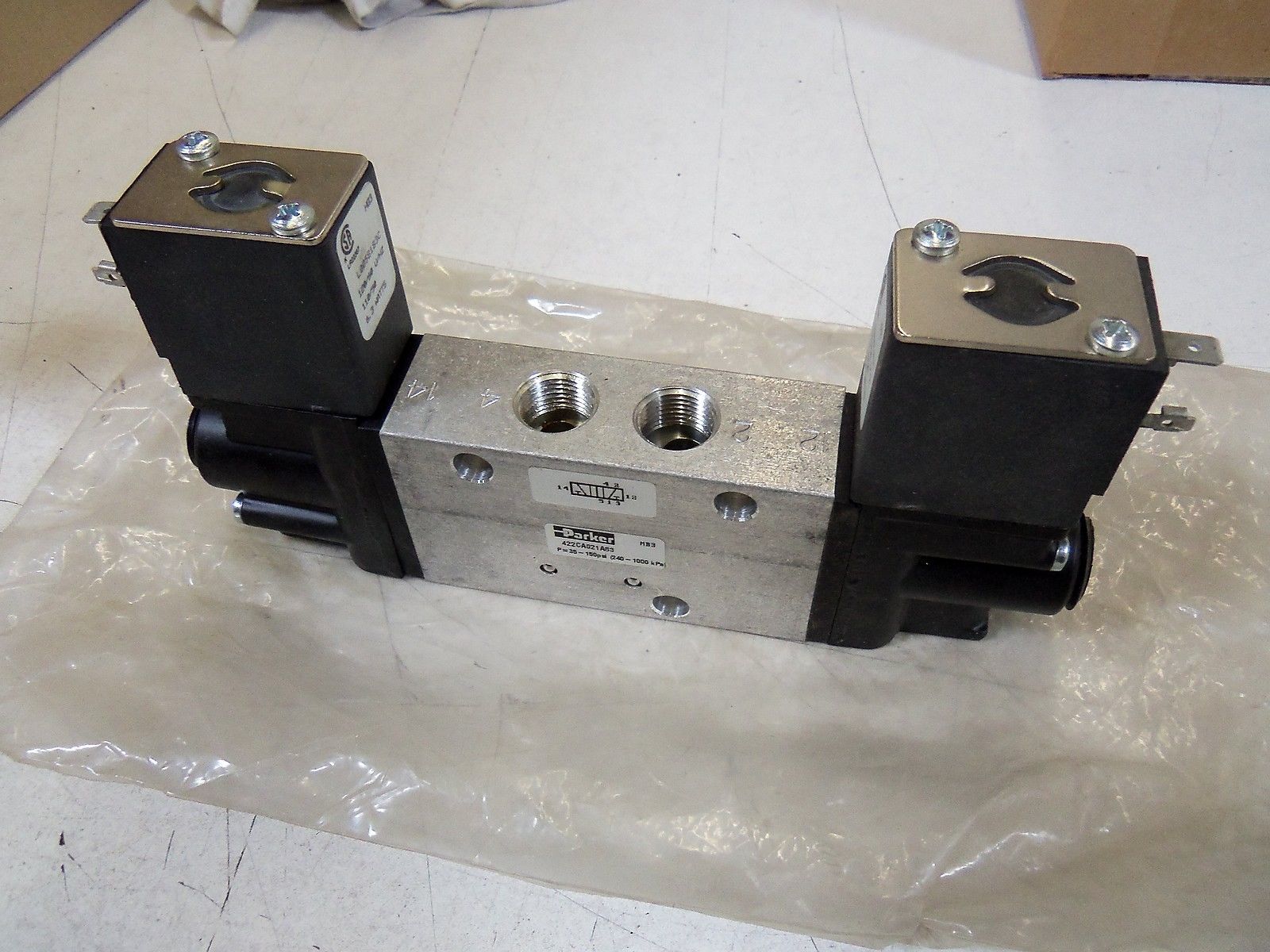PARKER 422CA021A83 *USED*