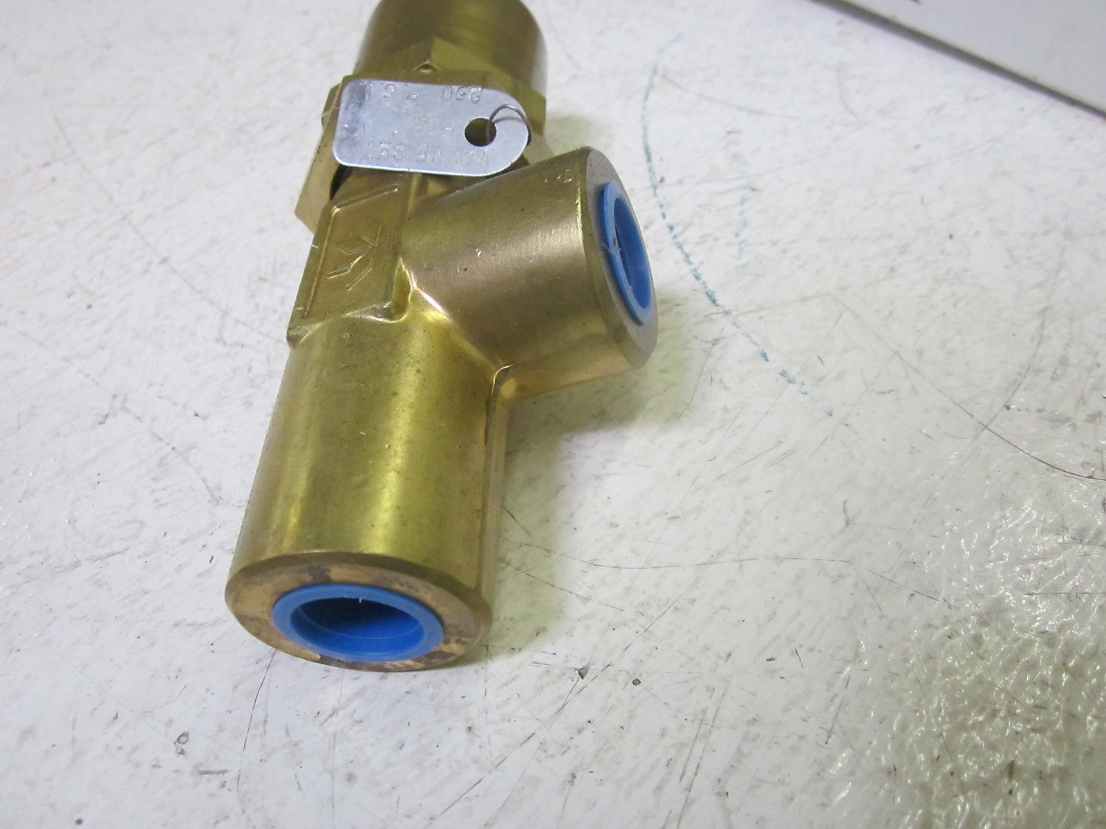 PARKER 637B-4-1/2-2 RELIEF VALVE SOFT SEAT-10 NSMP