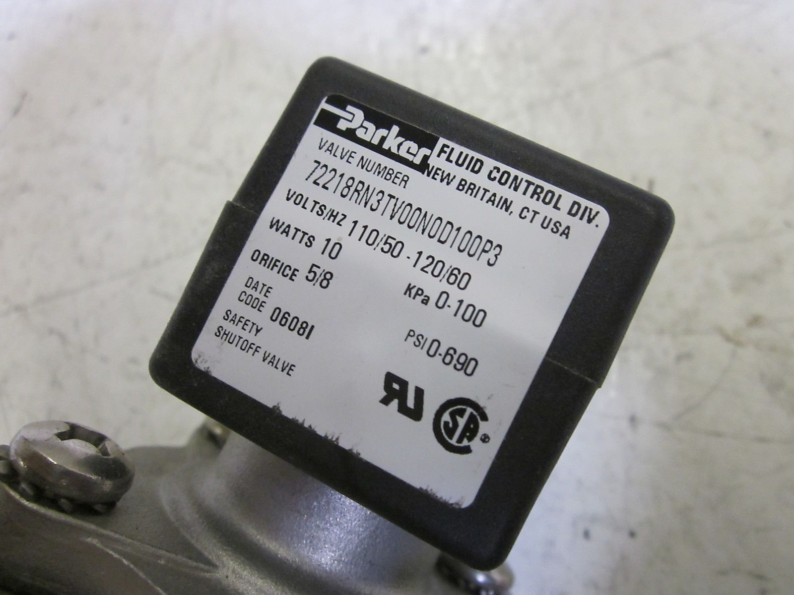 PARKER 72218RN3TV00N0D100P3 VALVE 110/120V UNMP