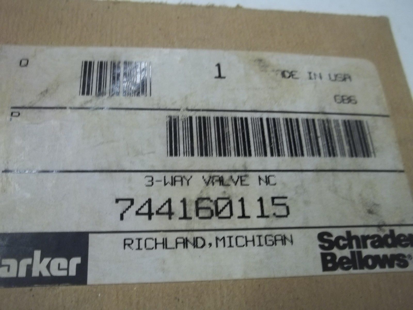 PARKER 744160115 3-WAY VALVE (AS PICTURED) NSMP