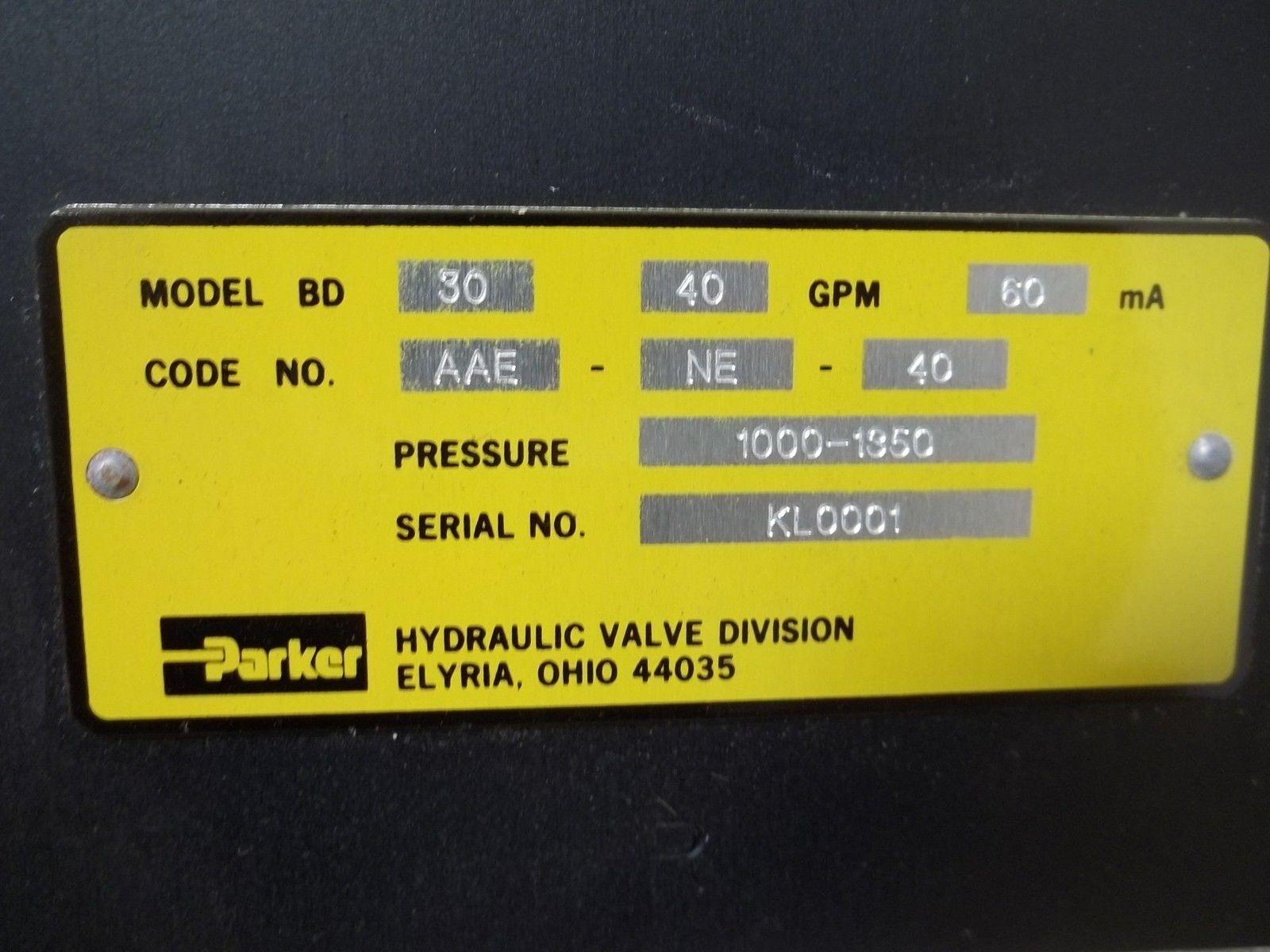 PARKER BD3040GPM60MA PNEUMATIC VALVE UNMP