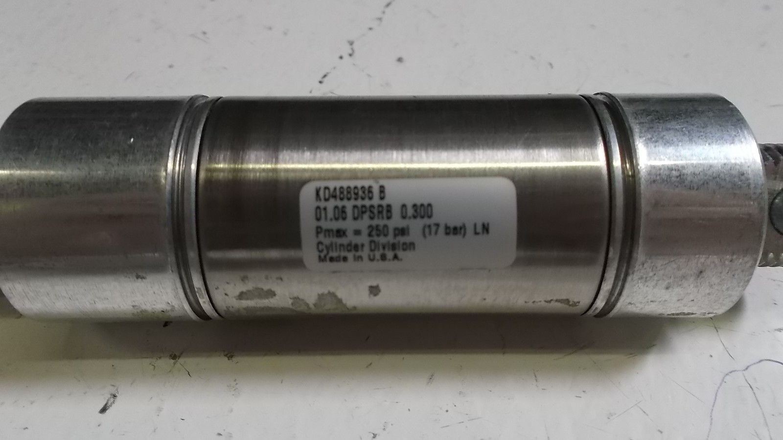 PARKER CYLINDER KD488936 B NSNP