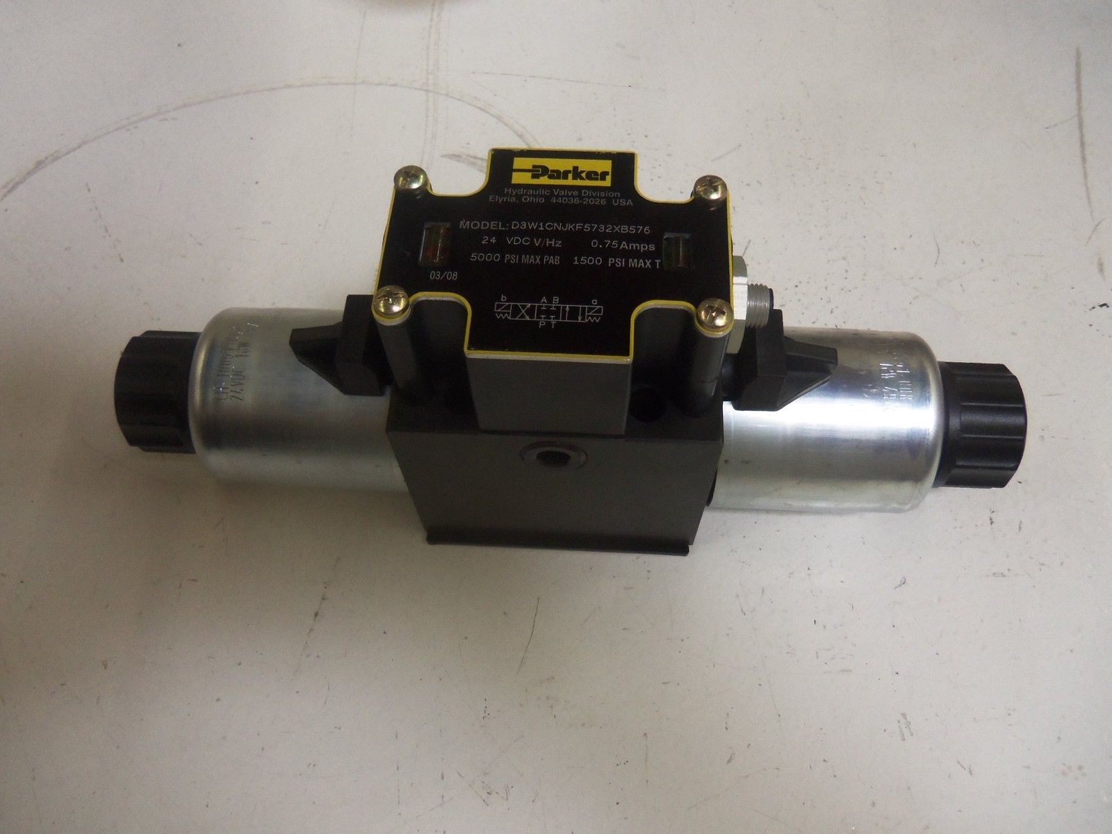 PARKER D3W1CNJKF5732XB576 HYDRUALIC DIRECTIONAL CONTROL VALVE NSMP