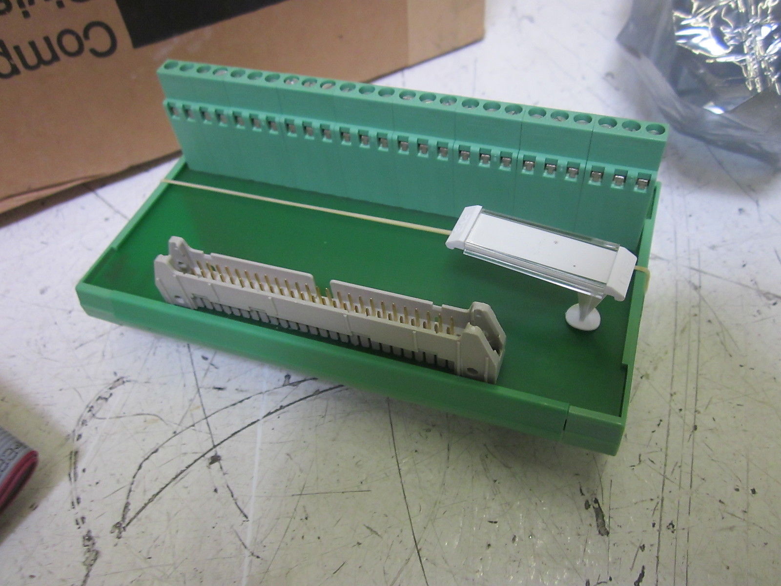 PARKER FLKM50 VARIOFACE MODULE FOR RIBBON CABLE PLUG CONNECTORS NSMP