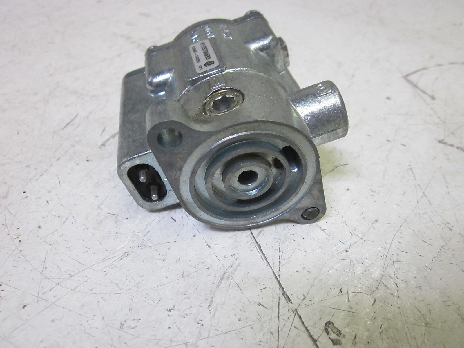 PARKER K175704553 VALVE 110/120VUNMP