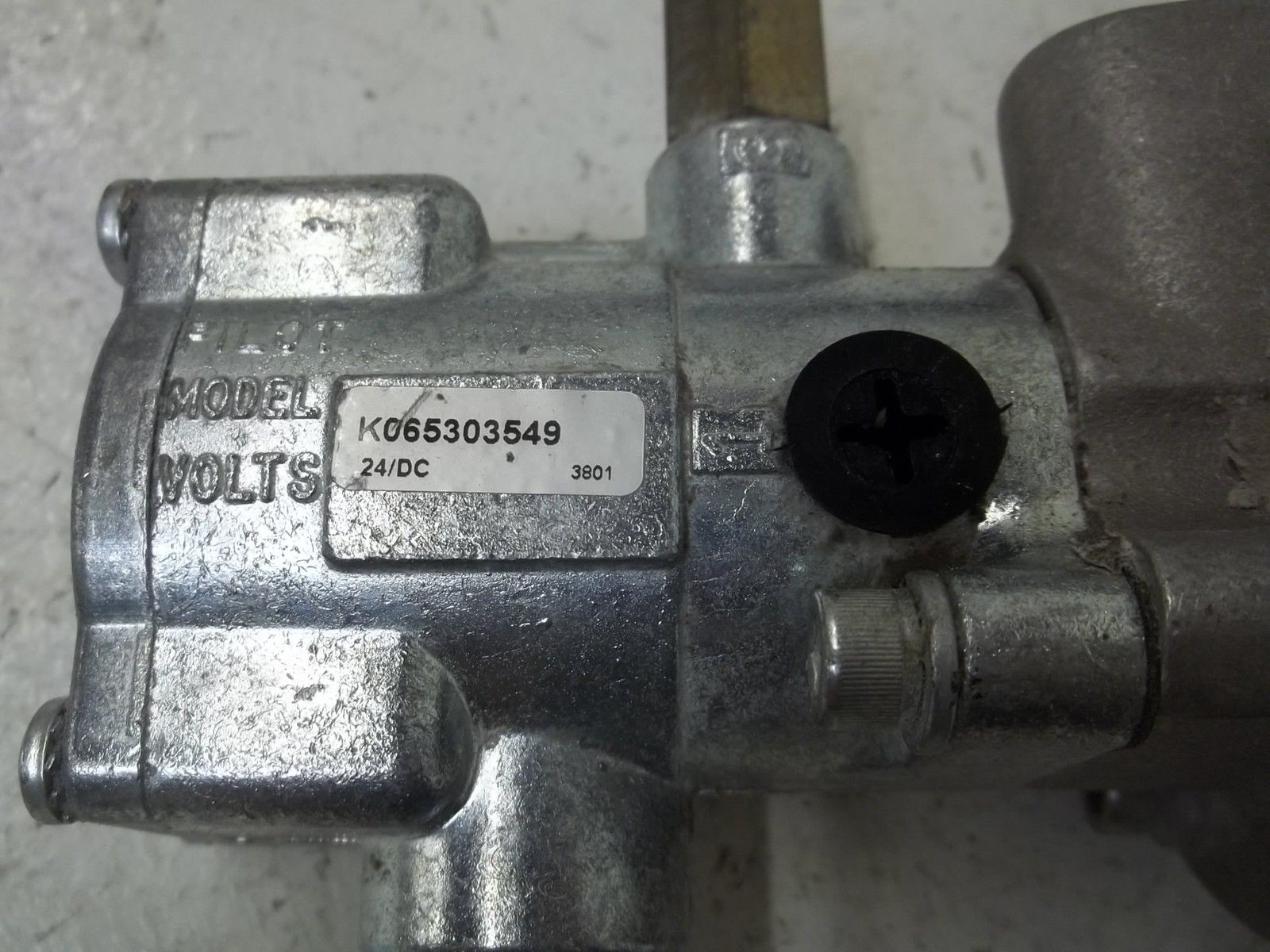 PARKER N3553300149 INLINE VALVE UNMP