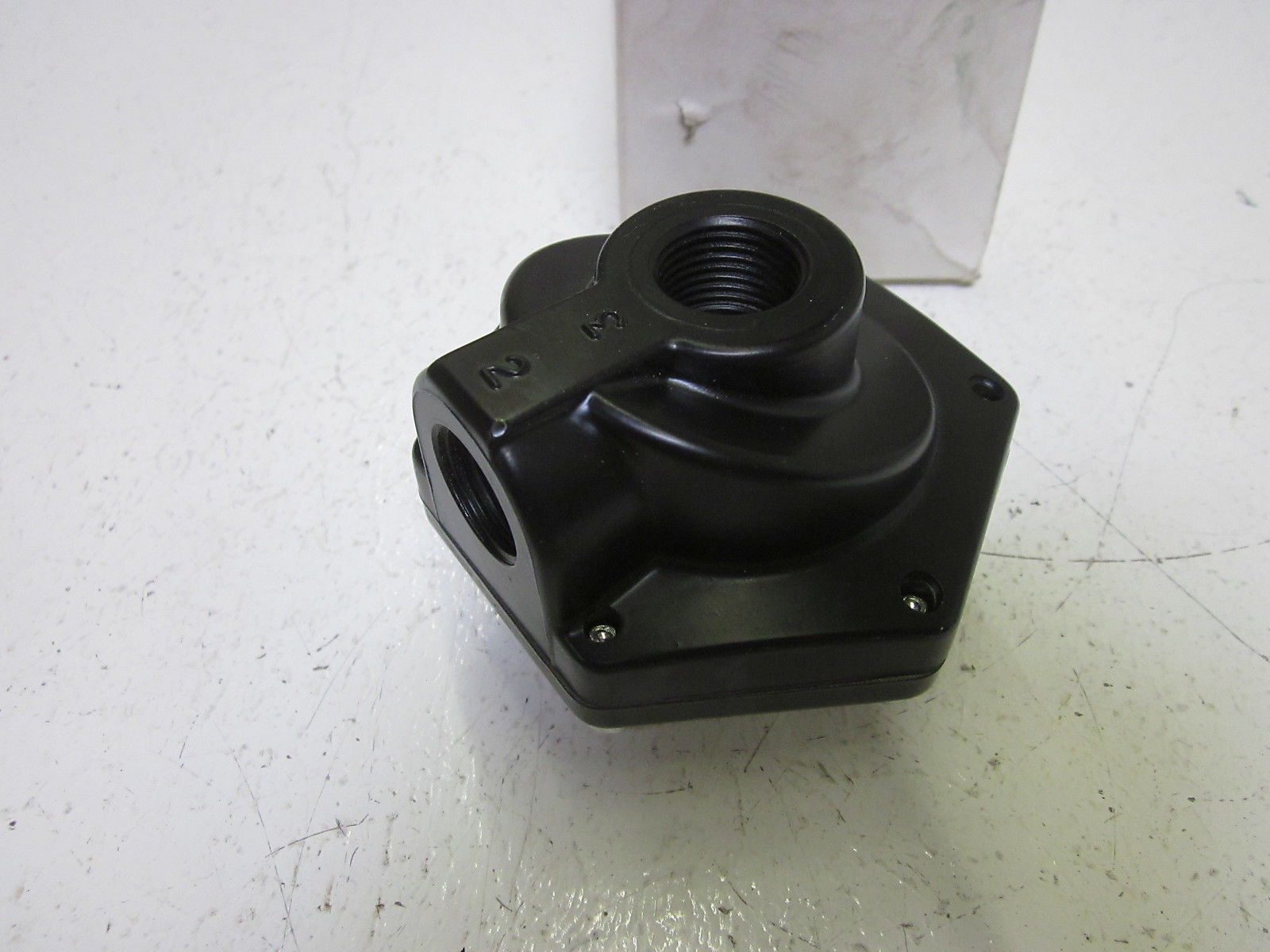 PARKER P4Q-CA14 VALVE 3/8" NSMP