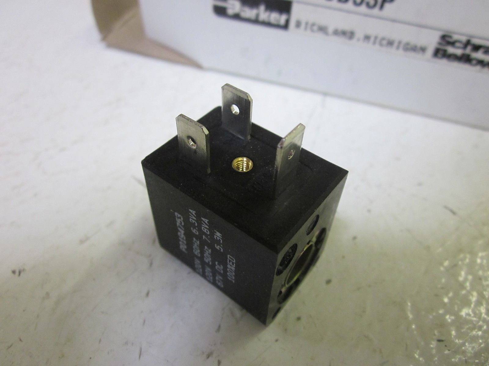 PARKER PS2828B53P VALVE KIT 120V NSMP