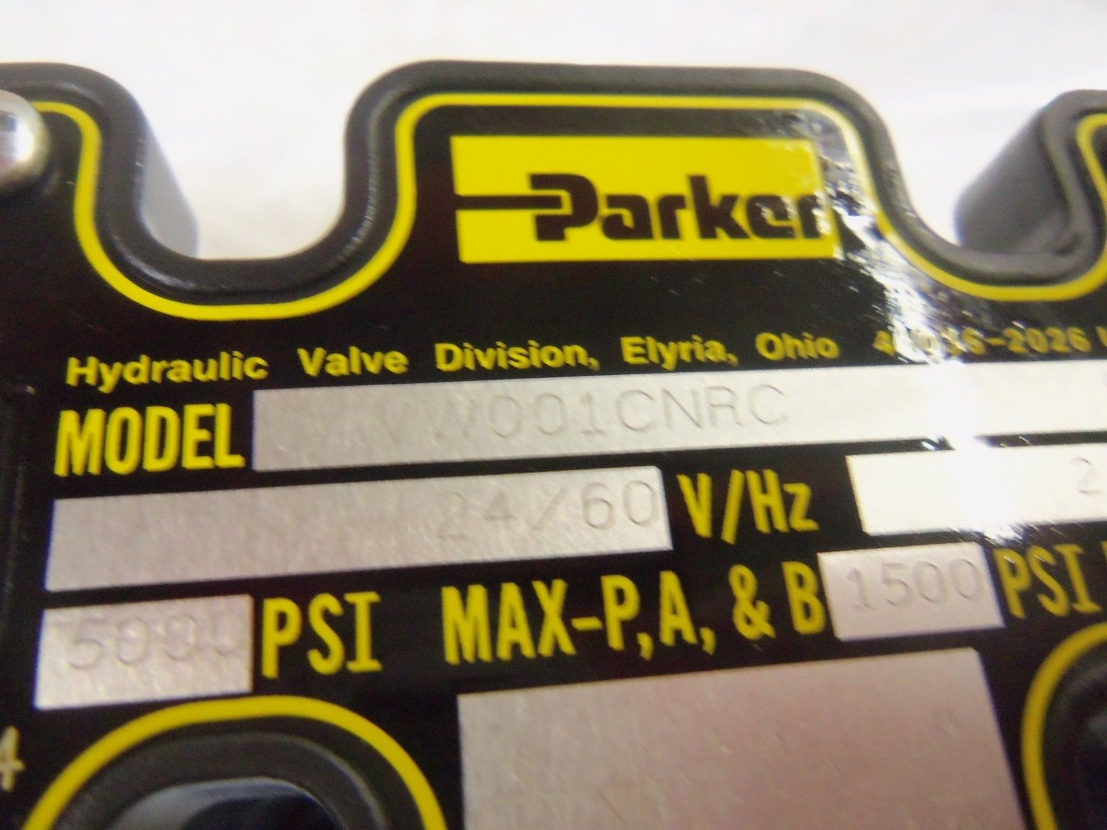 PARKER VALVE D1VW001CNRC *NEW*