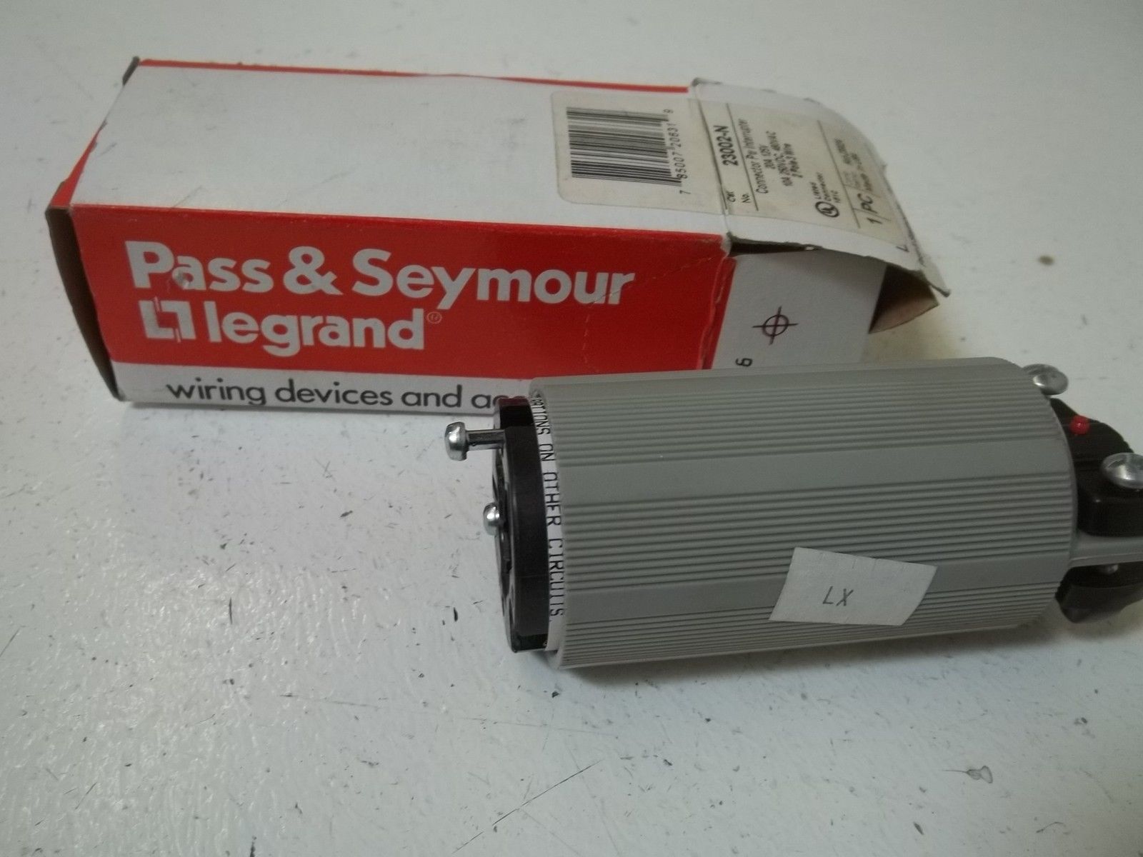 PASS & SEYMOUR 23002-N CONNECTOR POWER  INTERRUPTER UNMP